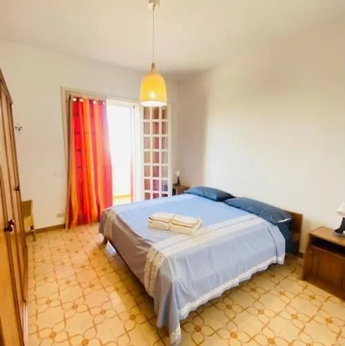 Il Foscolo Daire Torre dell'Orso